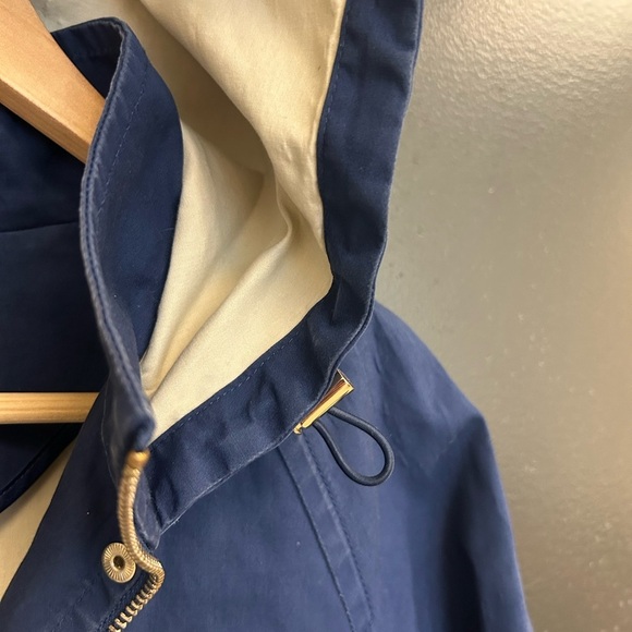 Kate Spade M barn coat in good used condition! Moleskin vibes- great hood! - Picture 15 of 15